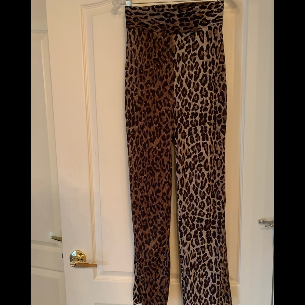 Dolce & Gabbana leopard pants
